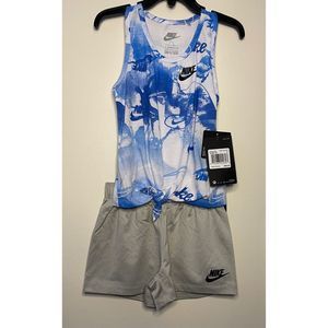Nike toddler 2 pc NWT Sz 4T shortset